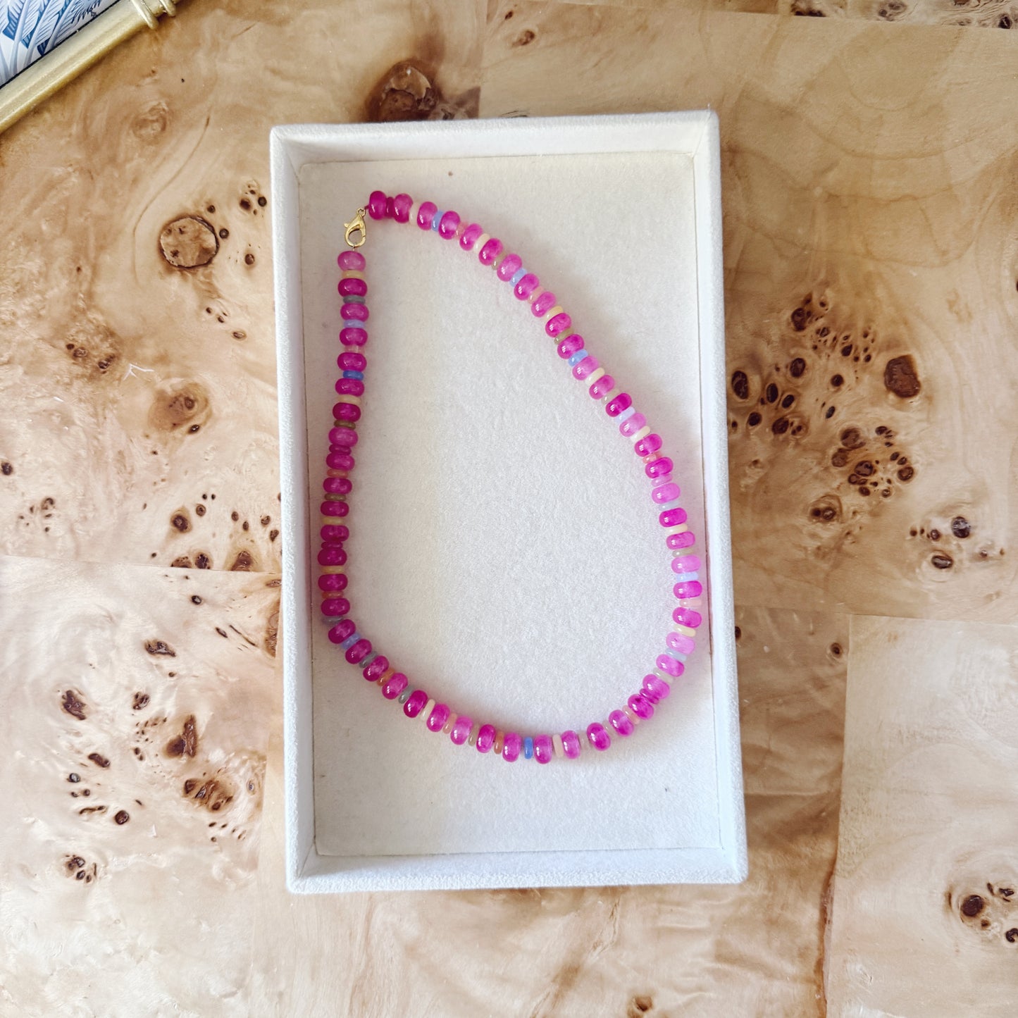 Poppy Necklace in Pink